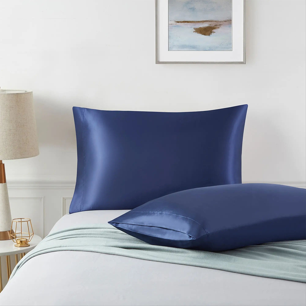 Brophases de cetim macio e liso sólido